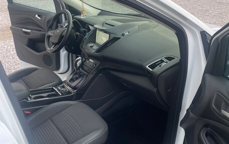 Ford Kuga III, 2018 год, 1 600 000 рублей, 10 фотография