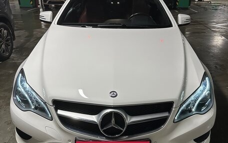 Mercedes-Benz E-Класс, 2015 год, 2 500 000 рублей, 8 фотография