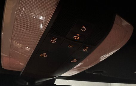 Mercedes-Benz E-Класс, 2015 год, 2 500 000 рублей, 20 фотография