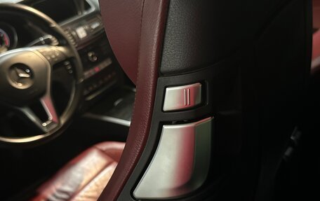 Mercedes-Benz E-Класс, 2015 год, 2 500 000 рублей, 22 фотография