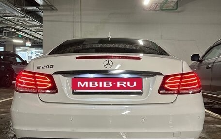 Mercedes-Benz E-Класс, 2015 год, 2 500 000 рублей, 18 фотография