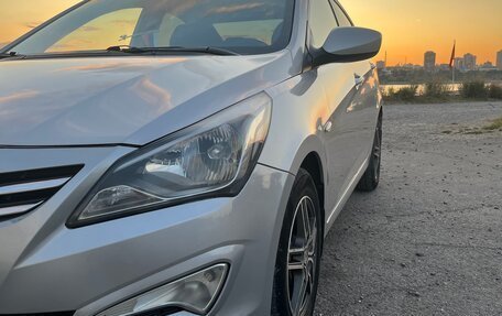 Hyundai Solaris II рестайлинг, 2014 год, 910 000 рублей, 9 фотография