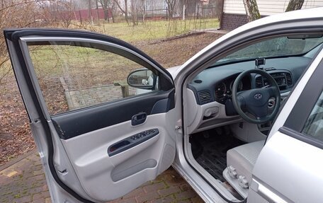 Hyundai Verna II, 2006 год, 260 000 рублей, 5 фотография