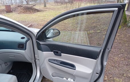 Hyundai Verna II, 2006 год, 260 000 рублей, 9 фотография