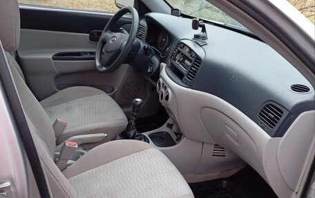 Hyundai Verna II, 2006 год, 260 000 рублей, 11 фотография