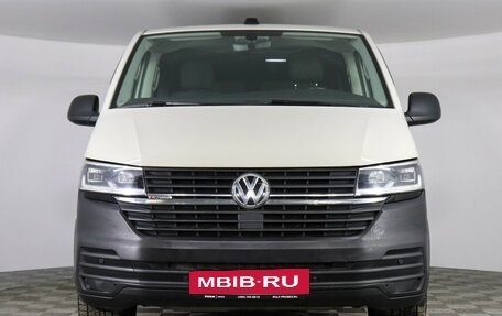 Volkswagen Caravelle T6 рестайлинг, 2021 год, 4 697 000 рублей, 2 фотография