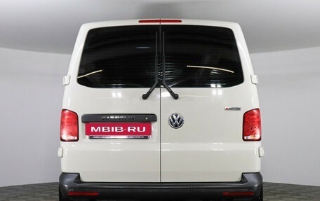 Volkswagen Caravelle T6 рестайлинг, 2021 год, 4 697 000 рублей, 6 фотография