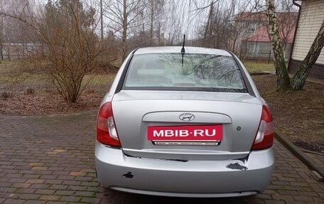 Hyundai Verna II, 2006 год, 260 000 рублей, 3 фотография