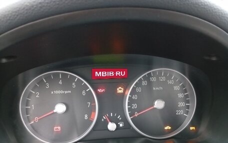 Hyundai Verna II, 2006 год, 260 000 рублей, 10 фотография