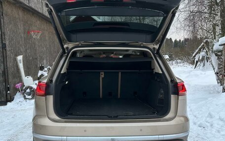 Volkswagen Touareg III, 2019 год, 6 500 000 рублей, 9 фотография