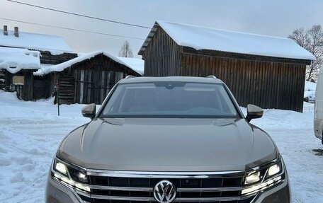 Volkswagen Touareg III, 2019 год, 6 500 000 рублей, 6 фотография