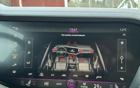 Volkswagen Touareg III, 2019 год, 6 500 000 рублей, 13 фотография