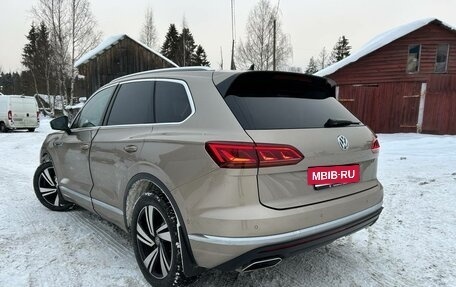 Volkswagen Touareg III, 2019 год, 6 500 000 рублей, 3 фотография