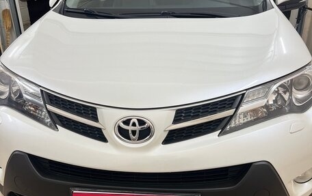 Toyota RAV4, 2013 год, 1 900 000 рублей, 1 фотография