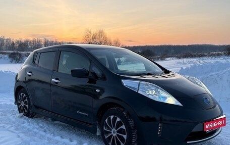 Nissan Leaf I, 2017 год, 1 150 000 рублей, 1 фотография