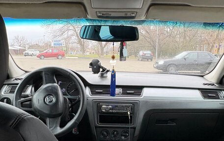 Skoda Rapid I, 2017 год, 800 000 рублей, 7 фотография