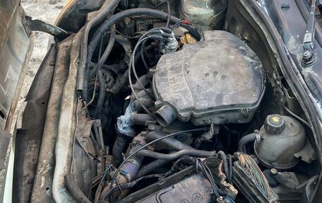 Renault Kangoo II рестайлинг, 2004 год, 220 000 рублей, 4 фотография