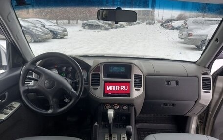 Mitsubishi Pajero III рестайлинг, 2006 год, 1 090 000 рублей, 20 фотография