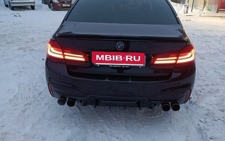 BMW 5 серия, 2018 год, 4 100 000 рублей, 2 фотография