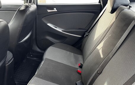 Hyundai Solaris II рестайлинг, 2012 год, 900 000 рублей, 7 фотография