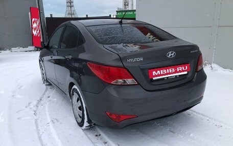 Hyundai Solaris II рестайлинг, 2014 год, 500 000 рублей, 3 фотография