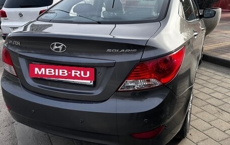 Hyundai Solaris II рестайлинг, 2012 год, 900 000 рублей, 4 фотография