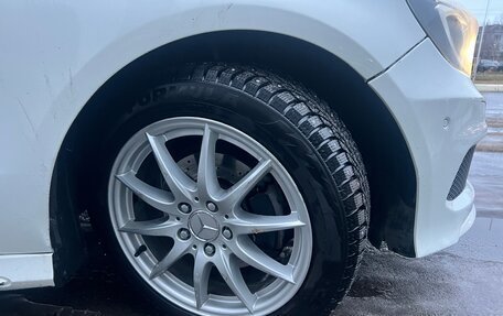 Mercedes-Benz A-Класс, 2013 год, 1 170 000 рублей, 13 фотография