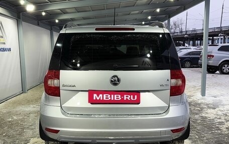 Skoda Yeti I рестайлинг, 2014 год, 1 099 000 рублей, 4 фотография