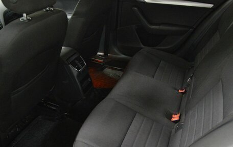 Skoda Octavia, 2014 год, 830 585 рублей, 11 фотография