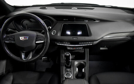 Cadillac XT4 I, 2021 год, 4 800 000 рублей, 15 фотография