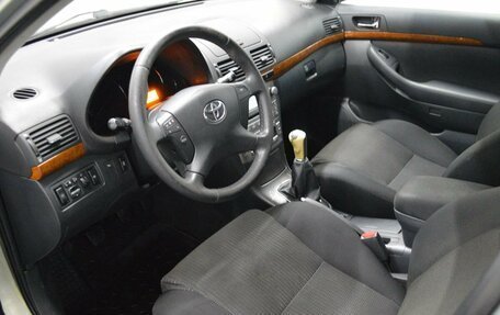 Toyota Avensis III рестайлинг, 2007 год, 574 000 рублей, 10 фотография