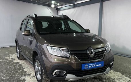 Renault Sandero II рестайлинг, 2018 год, 1 249 000 рублей, 7 фотография