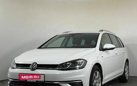 Volkswagen Golf VII, 2018 год, 1 950 000 рублей, 1 фотография