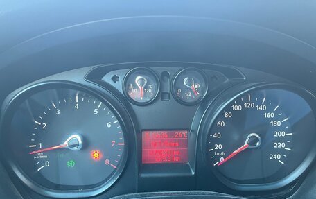 Ford Focus II рестайлинг, 2010 год, 750 000 рублей, 10 фотография