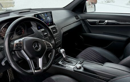 Mercedes-Benz C-Класс, 2010 год, 1 400 000 рублей, 6 фотография