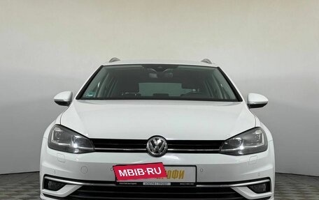 Volkswagen Golf VII, 2018 год, 1 950 000 рублей, 2 фотография