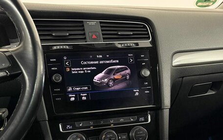 Volkswagen Golf VII, 2018 год, 1 950 000 рублей, 15 фотография