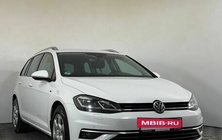 Volkswagen Golf VII, 2018 год, 1 950 000 рублей, 3 фотография