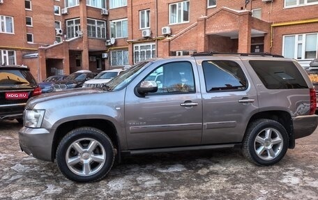 Chevrolet Tahoe III, 2012 год, 2 650 000 рублей, 1 фотография