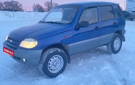 Chevrolet Niva I рестайлинг, 2006 год, 325 000 рублей, 1 фотография