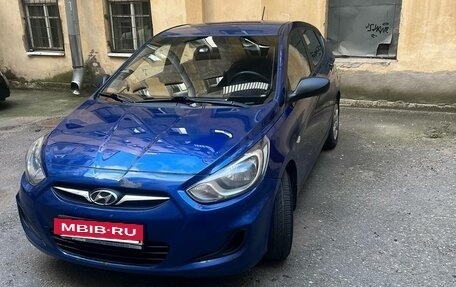 Hyundai Solaris II рестайлинг, 2012 год, 550 000 рублей, 8 фотография
