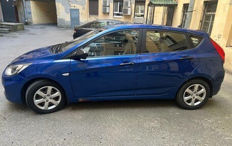 Hyundai Solaris II рестайлинг, 2012 год, 550 000 рублей, 9 фотография