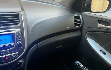 Hyundai Solaris II рестайлинг, 2012 год, 550 000 рублей, 17 фотография