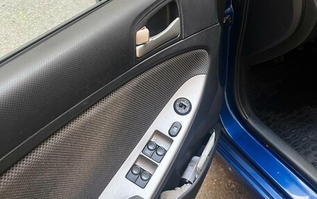 Hyundai Solaris II рестайлинг, 2012 год, 550 000 рублей, 21 фотография