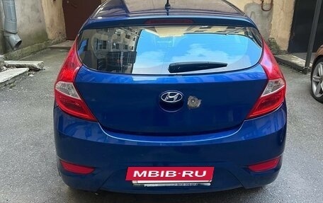 Hyundai Solaris II рестайлинг, 2012 год, 550 000 рублей, 23 фотография