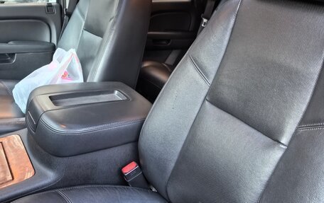 Chevrolet Tahoe III, 2012 год, 2 650 000 рублей, 10 фотография