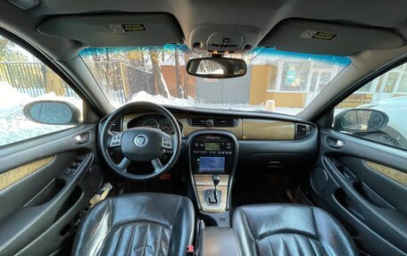 Jaguar X-Type I рестайлинг, 2002 год, 680 000 рублей, 11 фотография