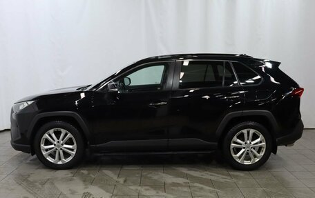 Toyota RAV4, 2020 год, 3 150 000 рублей, 8 фотография