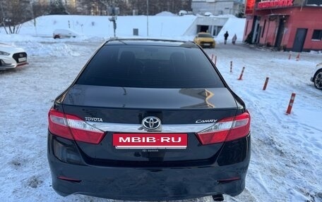 Toyota Camry, 2014 год, 1 750 000 рублей, 6 фотография
