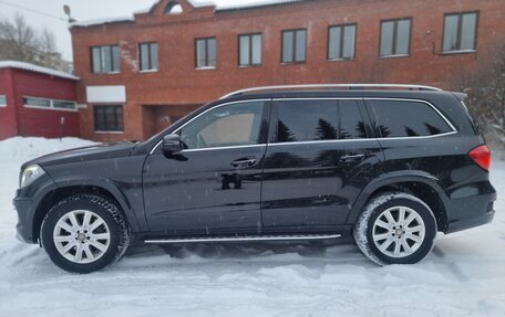 Mercedes-Benz GL-Класс, 2015 год, 3 500 000 рублей, 5 фотография